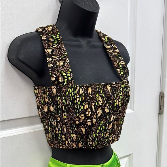 A.L.C. Black and Gold Fitted Crop Tank Top - Picture 3 of 6